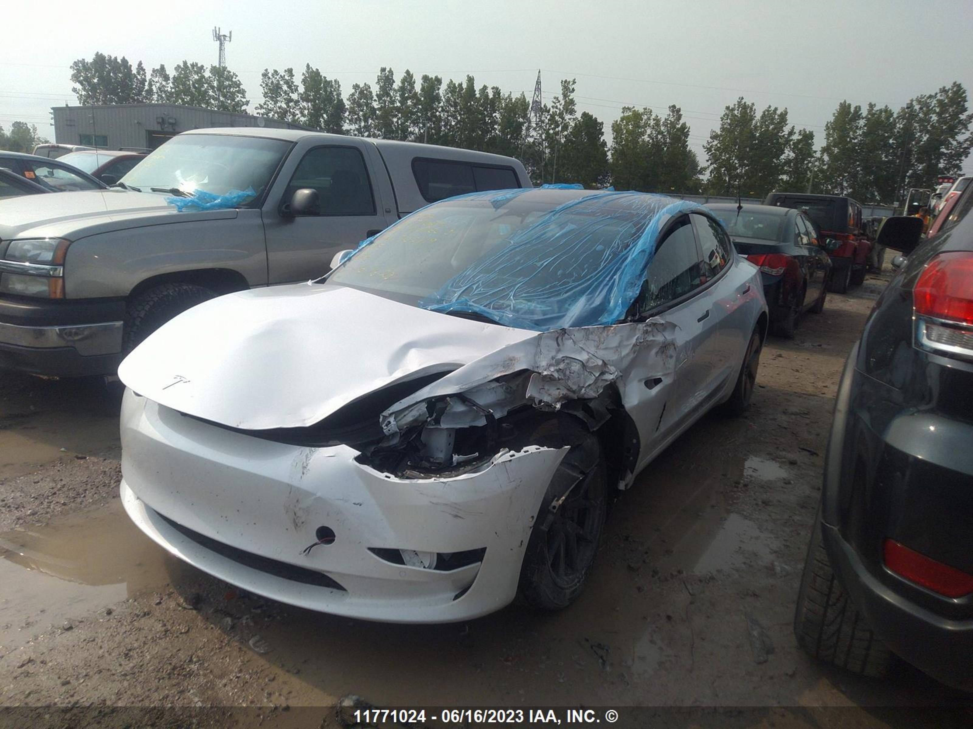 Photo 1 VIN: 5YJ3E1EA0NF305819 - TESLA MODEL 3 