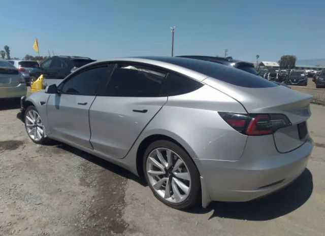 Photo 2 VIN: 5YJ3E1EA0NF312169 - TESLA MODEL 3 