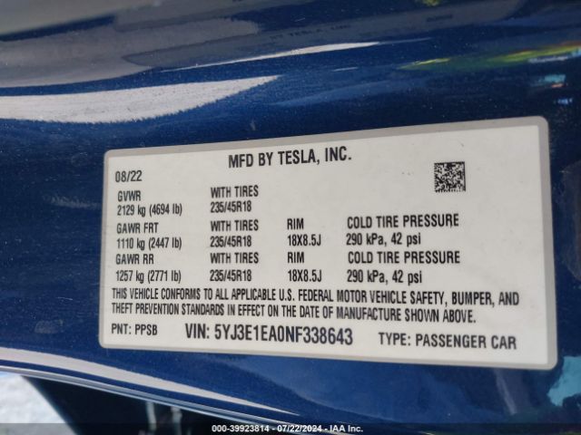 Photo 8 VIN: 5YJ3E1EA0NF338643 - TESLA MODEL 3 