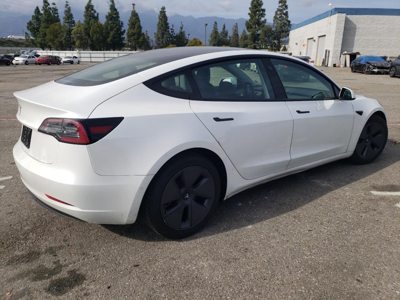 Photo 2 VIN: 5YJ3E1EA0NF376373 - TESLA MODEL 3 