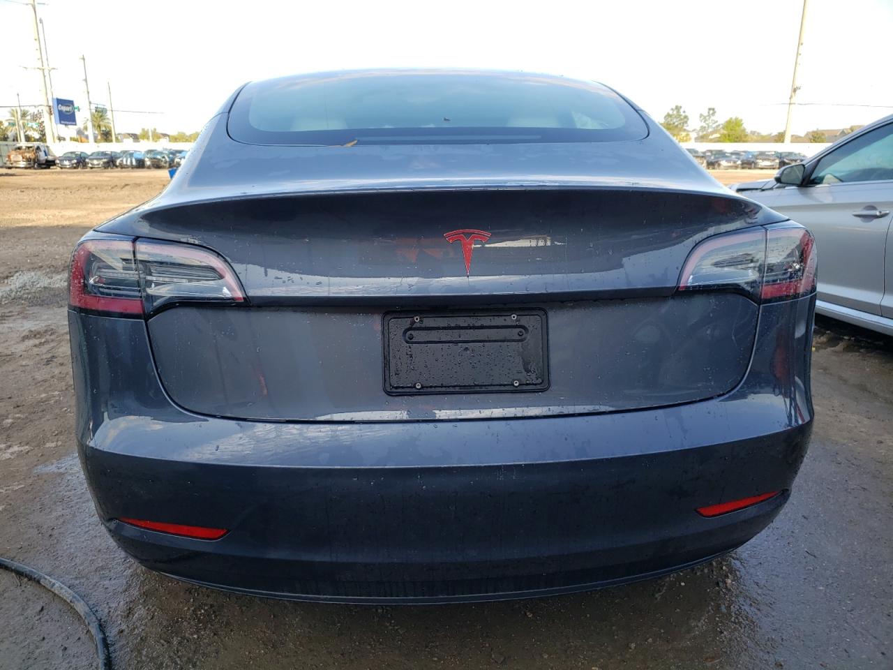 Photo 5 VIN: 5YJ3E1EA0PF383682 - TESLA MODEL 3 