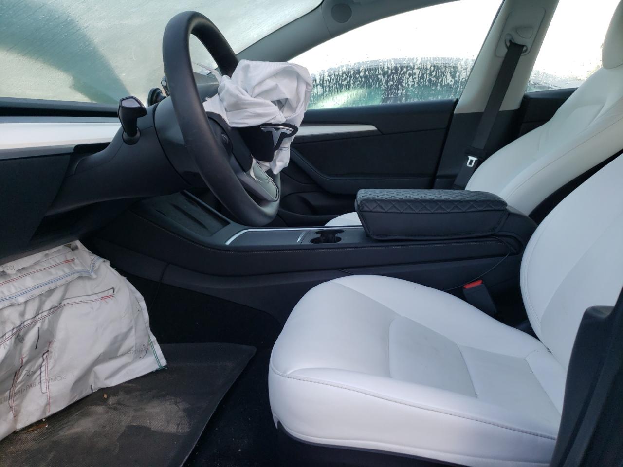 Photo 6 VIN: 5YJ3E1EA0PF383682 - TESLA MODEL 3 