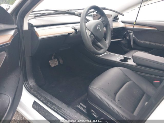 Photo 4 VIN: 5YJ3E1EA0PF429186 - TESLA MODEL 3 