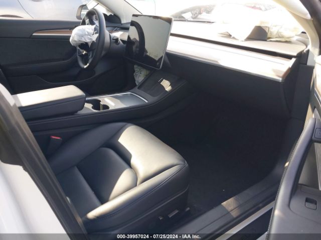 Photo 4 VIN: 5YJ3E1EA0PF450345 - TESLA MODEL 3 