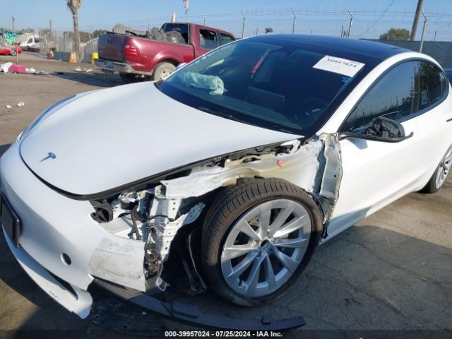 Photo 5 VIN: 5YJ3E1EA0PF450345 - TESLA MODEL 3 