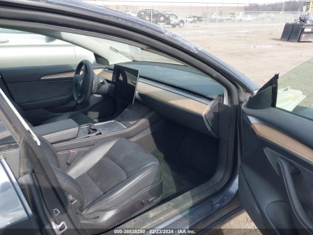 Photo 4 VIN: 5YJ3E1EA0PF450653 - TESLA MODEL 3 