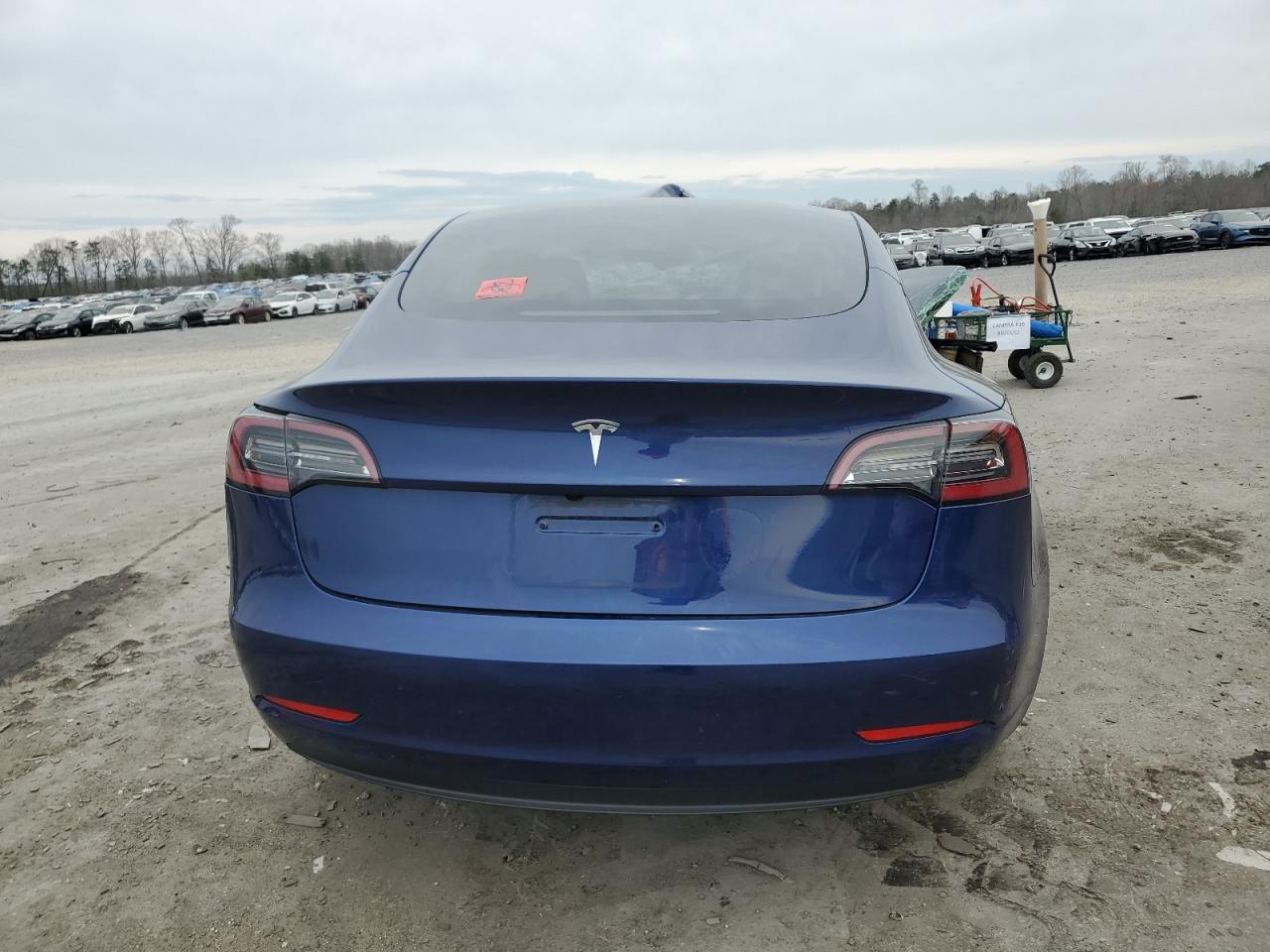 Photo 5 VIN: 5YJ3E1EA0PF465606 - TESLA MODEL 3 