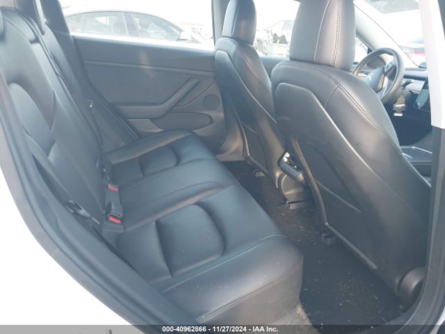 Photo 7 VIN: 5YJ3E1EA0PF467503 - TESLA MODEL 3 