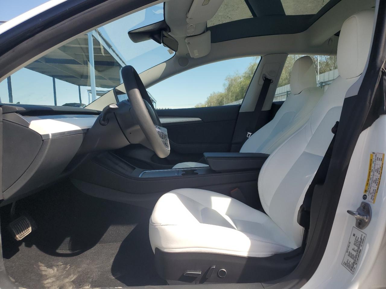 Photo 6 VIN: 5YJ3E1EA0PF498864 - TESLA MODEL 3 