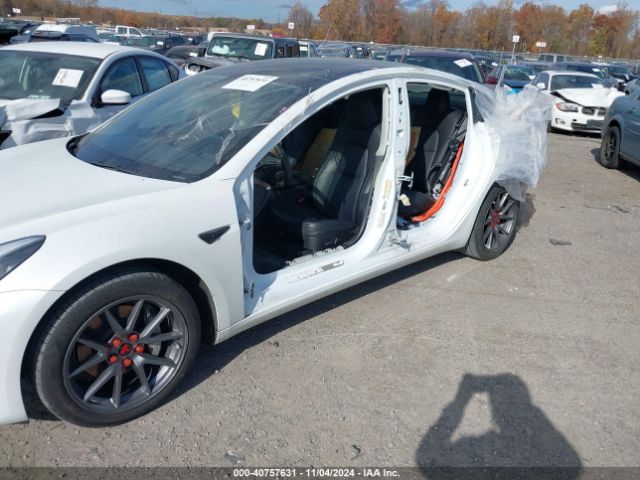 Photo 5 VIN: 5YJ3E1EA0PF513296 - TESLA MODEL 3 