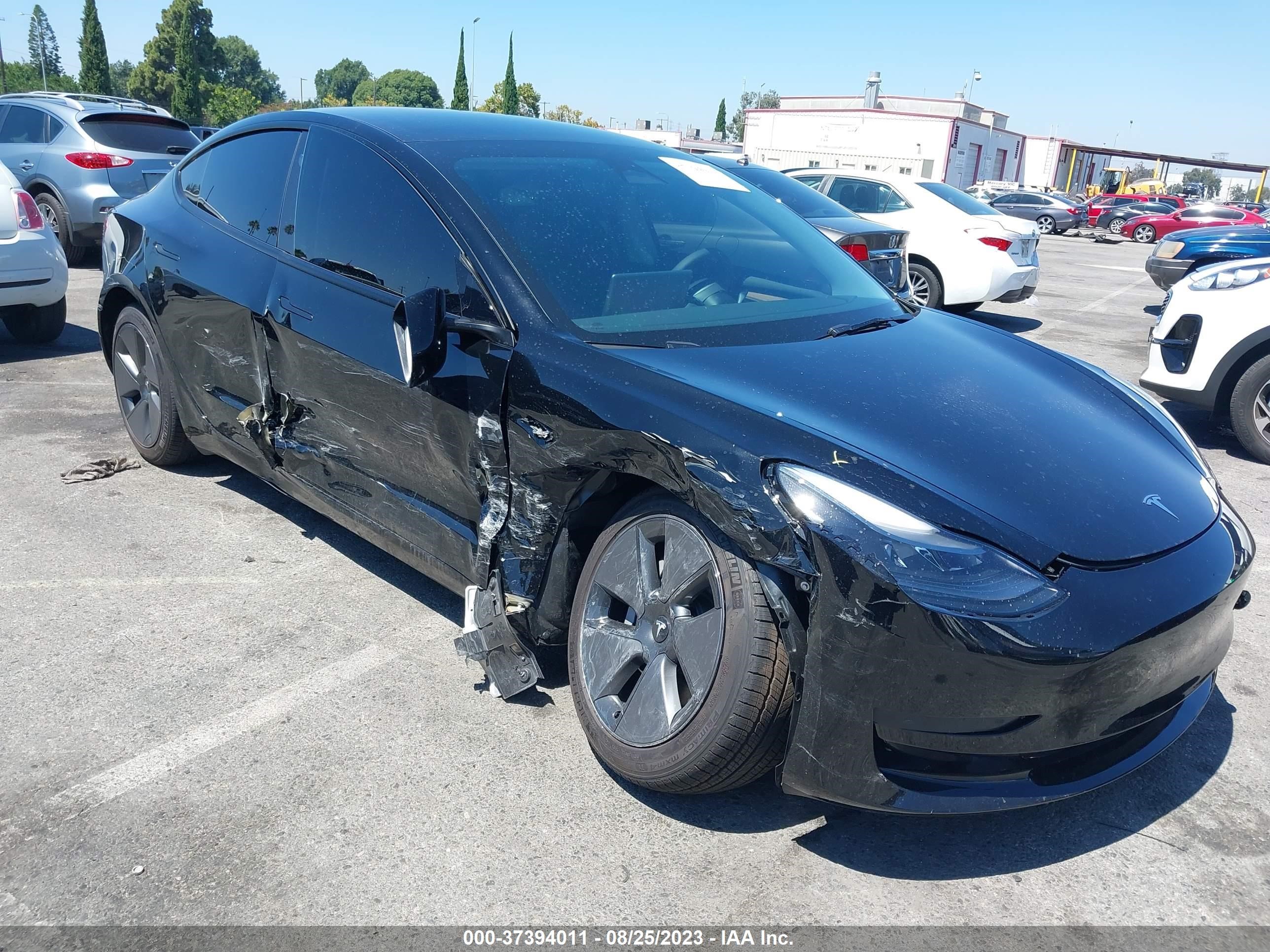 Photo 0 VIN: 5YJ3E1EA0PF568394 - TESLA MODEL 3 