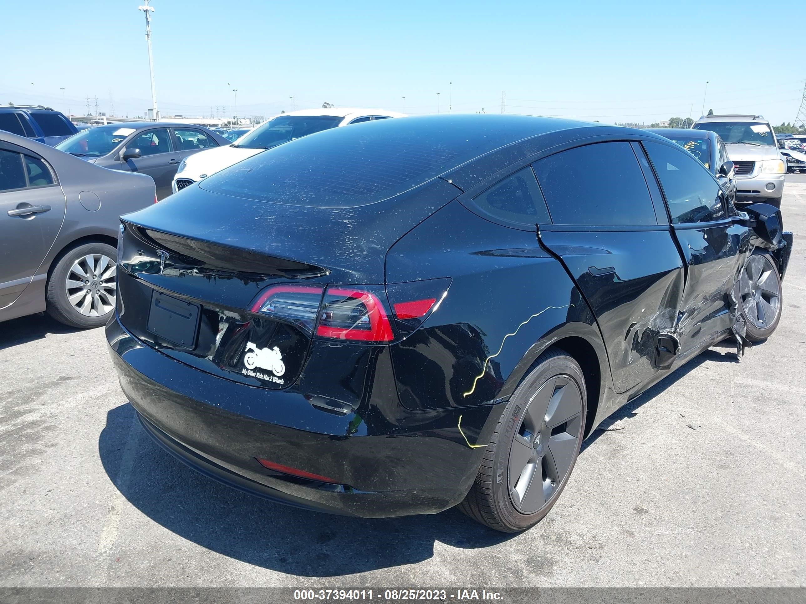 Photo 3 VIN: 5YJ3E1EA0PF568394 - TESLA MODEL 3 