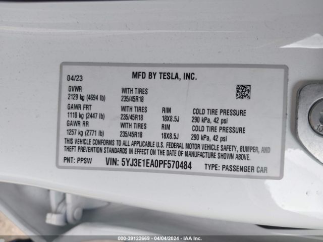 Photo 8 VIN: 5YJ3E1EA0PF570484 - TESLA MODEL 3 