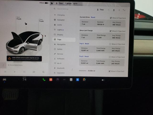 Photo 8 VIN: 5YJ3E1EA0PF585003 - TESLA MODEL 3 