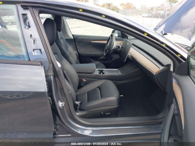 Photo 4 VIN: 5YJ3E1EA0PF641330 - TESLA MODEL 3 