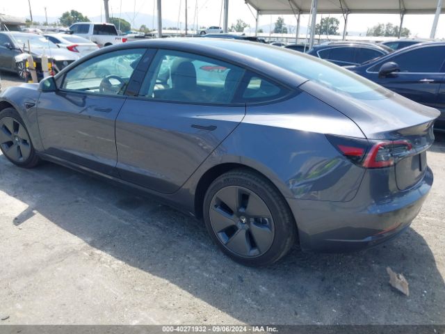 Photo 2 VIN: 5YJ3E1EA0PF661173 - TESLA MODEL 3 