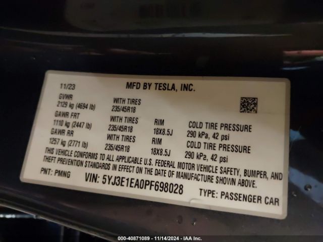 Photo 8 VIN: 5YJ3E1EA0PF698028 - TESLA MODEL 3 