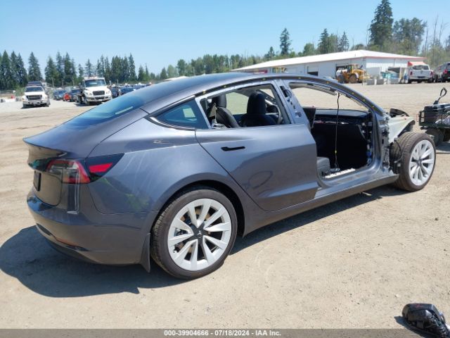 Photo 3 VIN: 5YJ3E1EA0PF699969 - TESLA MODEL 3 