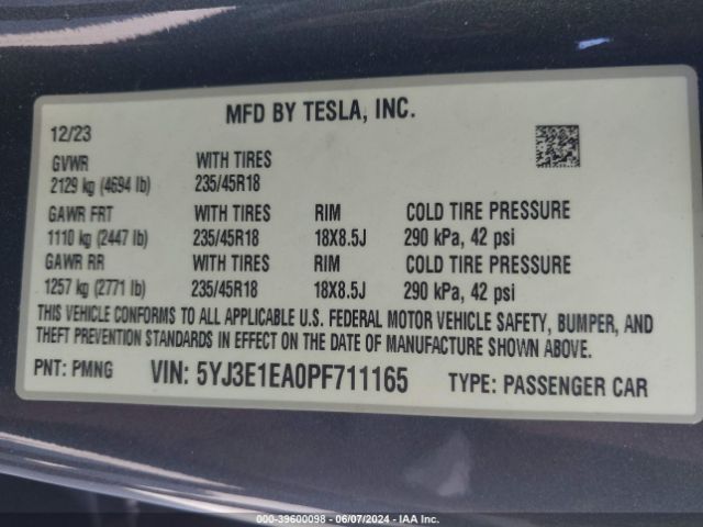 Photo 8 VIN: 5YJ3E1EA0PF711165 - TESLA MODEL 3 