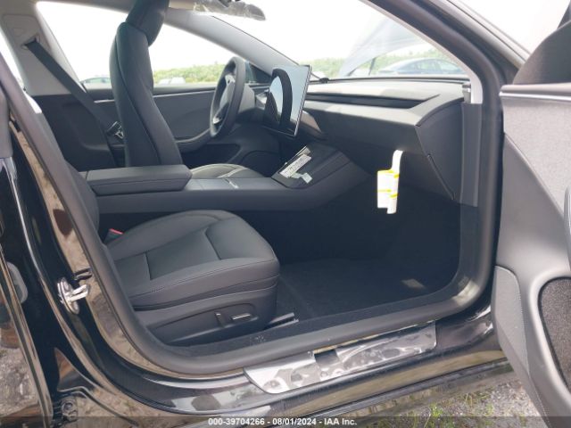 Photo 4 VIN: 5YJ3E1EA0RF752477 - TESLA MODEL 3 