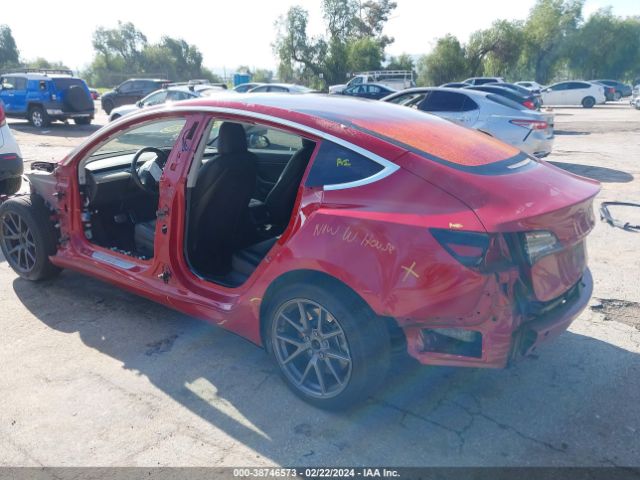 Photo 2 VIN: 5YJ3E1EA1JF010416 - TESLA MODEL 3 