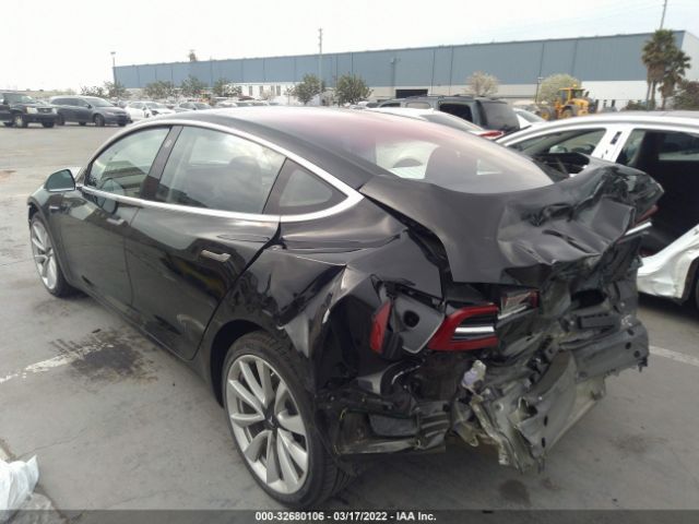 Photo 2 VIN: 5YJ3E1EA1JF010724 - TESLA MODEL 3 