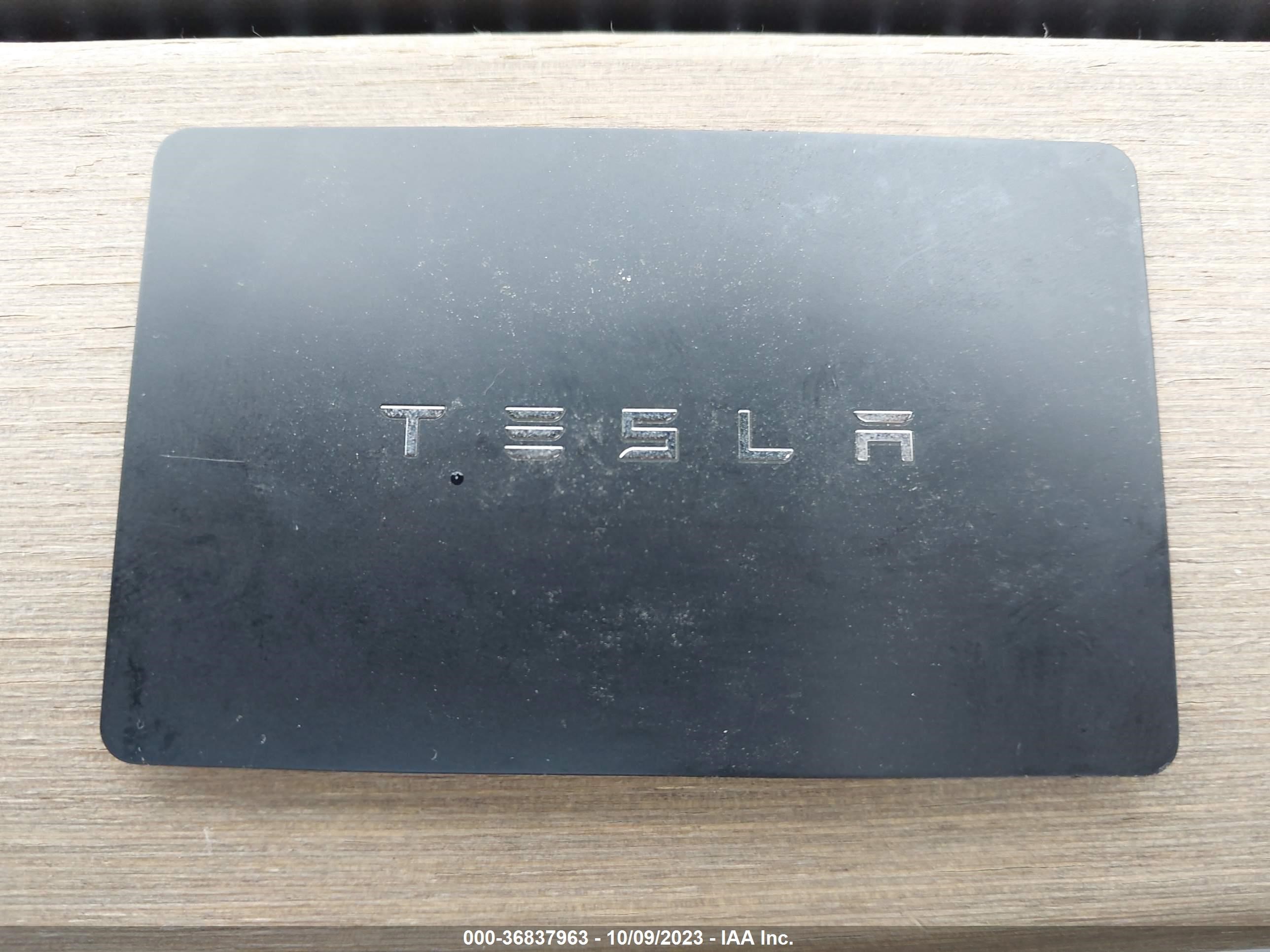 Photo 9 VIN: 5YJ3E1EA1JF013283 - TESLA MODEL 3 