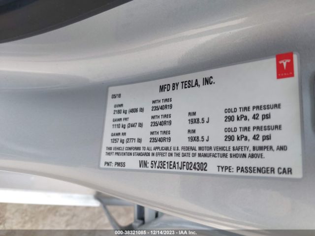 Photo 8 VIN: 5YJ3E1EA1JF024302 - TESLA MODEL 3 