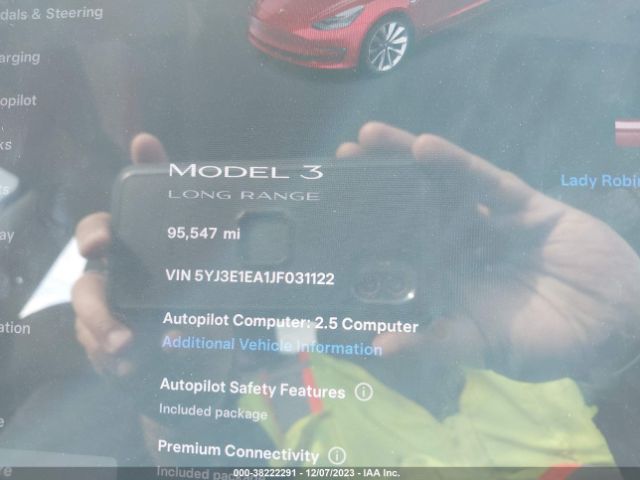 Photo 6 VIN: 5YJ3E1EA1JF031122 - TESLA MODEL 3 