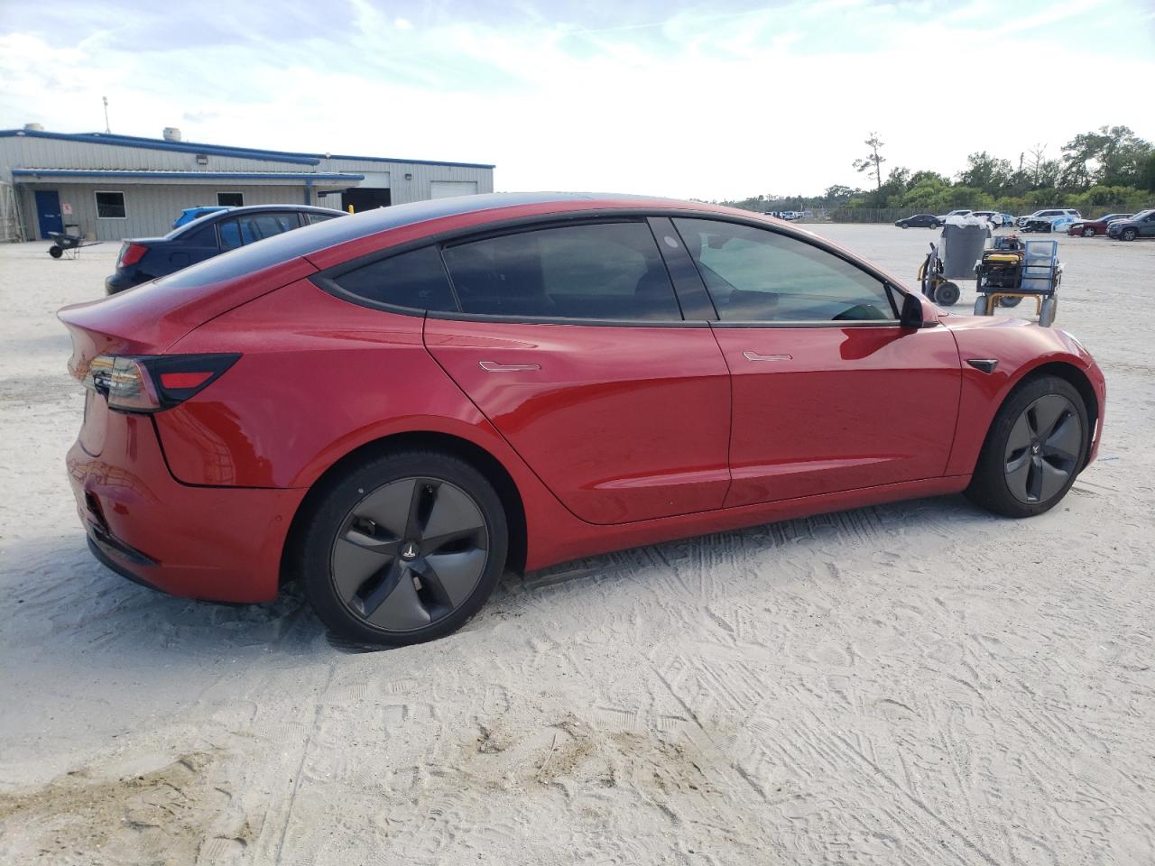 Photo 2 VIN: 5YJ3E1EA1JF039902 - TESLA MODEL 3 