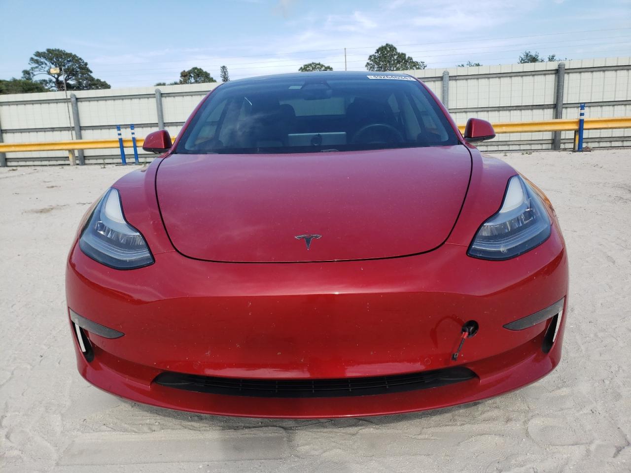 Photo 4 VIN: 5YJ3E1EA1JF039902 - TESLA MODEL 3 