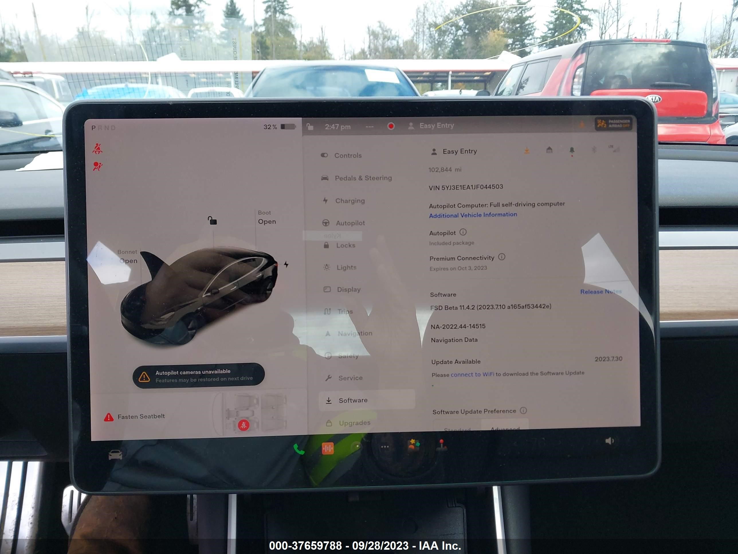 Photo 17 VIN: 5YJ3E1EA1JF044503 - TESLA MODEL 3 