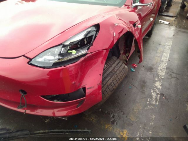 Photo 5 VIN: 5YJ3E1EA1JF045831 - TESLA MODEL 3 