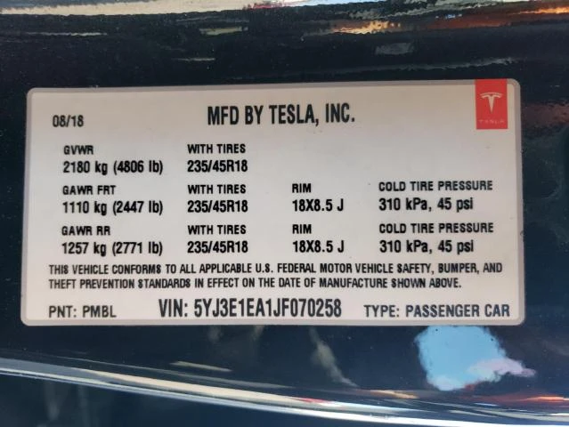 Photo 12 VIN: 5YJ3E1EA1JF070258 - TESLA MODEL 3 