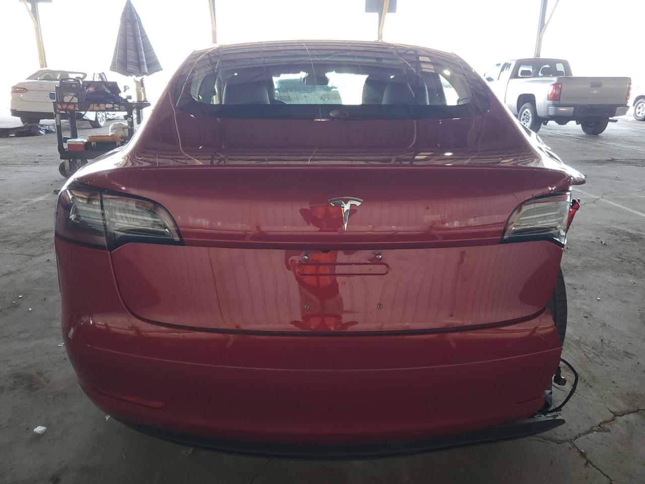 Photo 5 VIN: 5YJ3E1EA1JF102979 - TESLA MODEL 3 