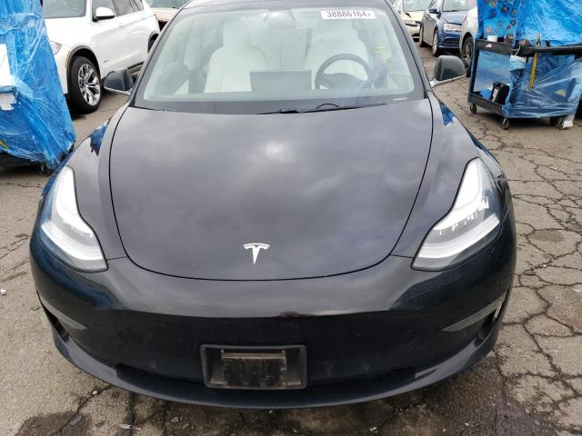 Photo 10 VIN: 5YJ3E1EA1JF155360 - TESLA MODEL 3 