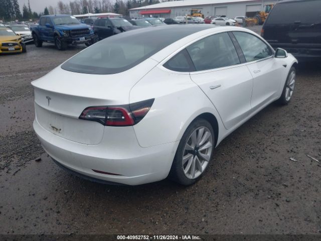 Photo 3 VIN: 5YJ3E1EA1JF164768 - TESLA MODEL 3 