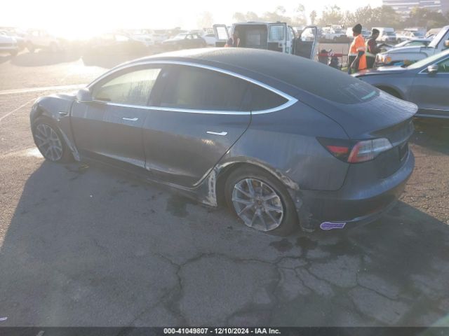 Photo 2 VIN: 5YJ3E1EA1KF190238 - TESLA MODEL 3 