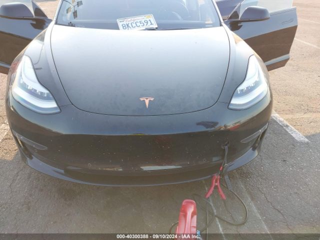 Photo 9 VIN: 5YJ3E1EA1KF196895 - TESLA MODEL 3 