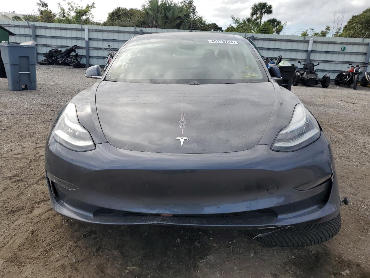 Photo 4 VIN: 5YJ3E1EA1KF306988 - TESLA MODEL 3 