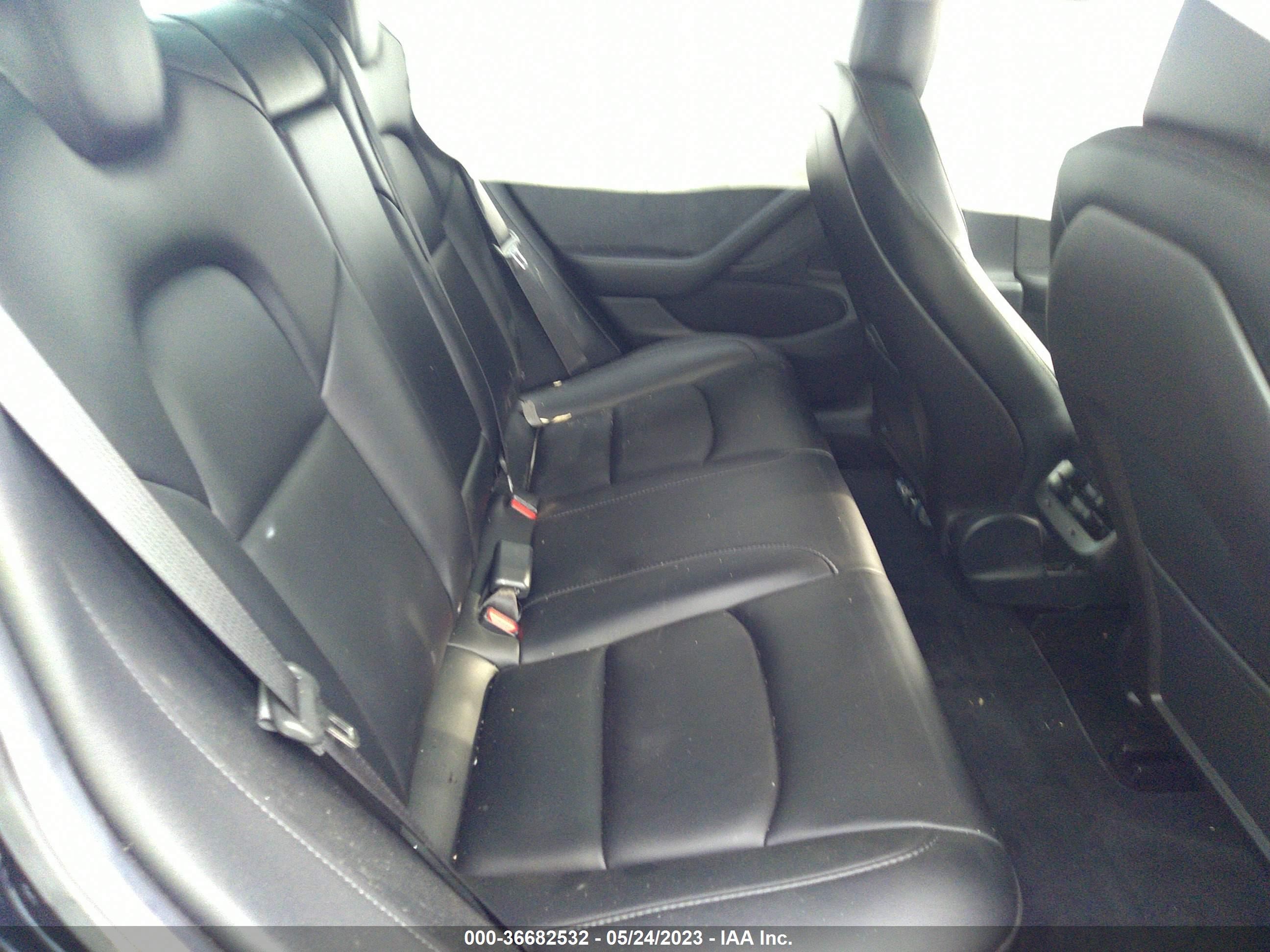 Photo 7 VIN: 5YJ3E1EA1KF395378 - TESLA MODEL 3 