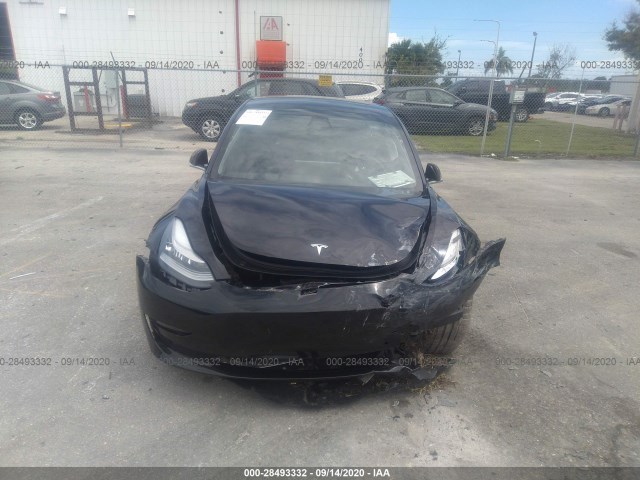 Photo 5 VIN: 5YJ3E1EA1KF395848 - TESLA MODEL 3 