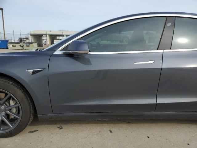 Photo 6 VIN: 5YJ3E1EA1KF396269 - TESLA MODEL 3 