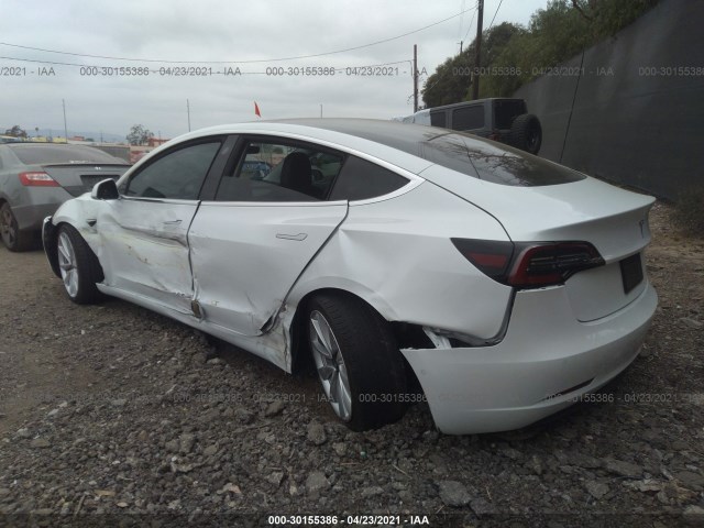 Photo 2 VIN: 5YJ3E1EA1KF402426 - TESLA MODEL 3 