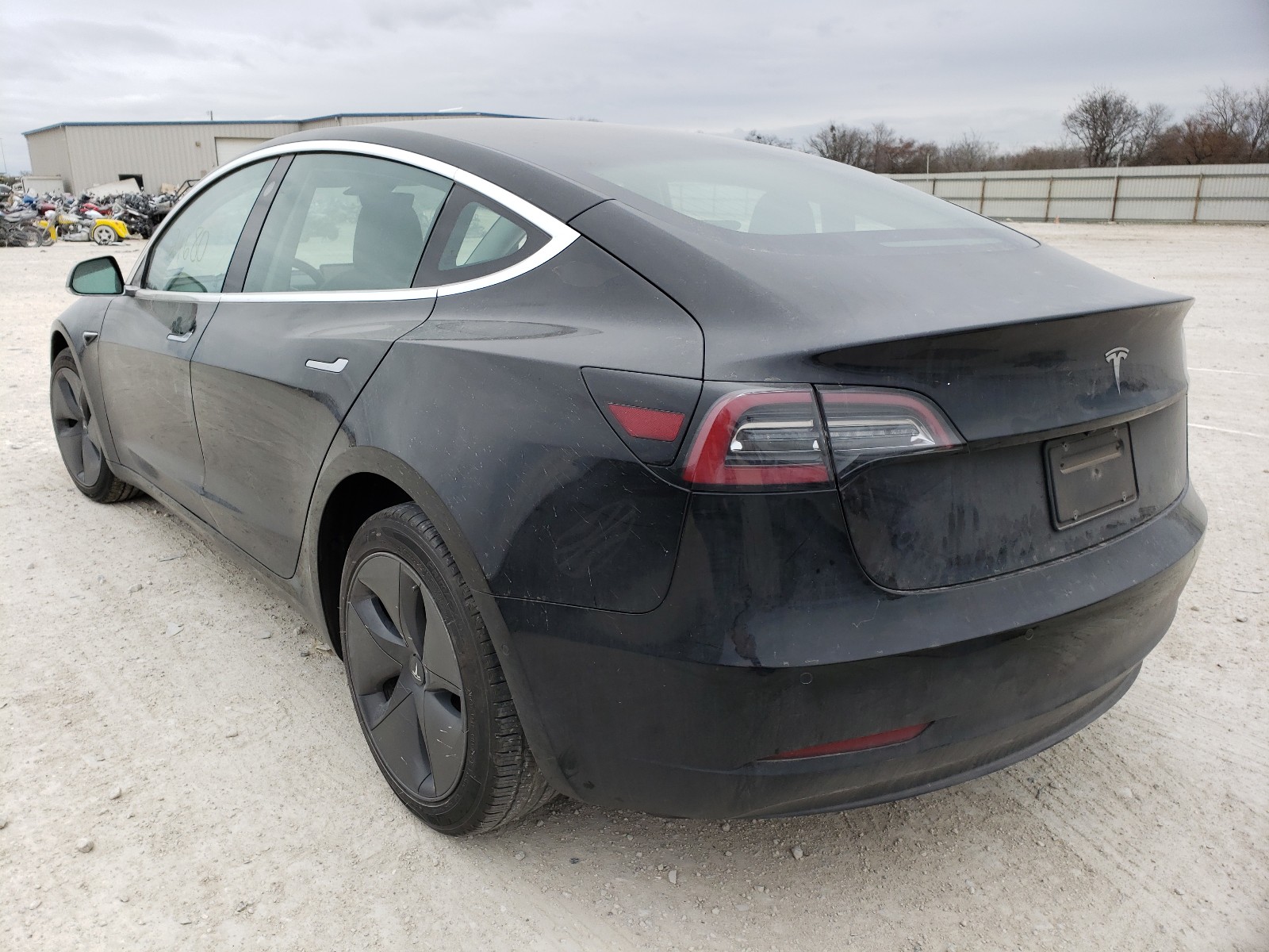 Photo 2 VIN: 5YJ3E1EA1KF410638 - TESLA MODEL 3 