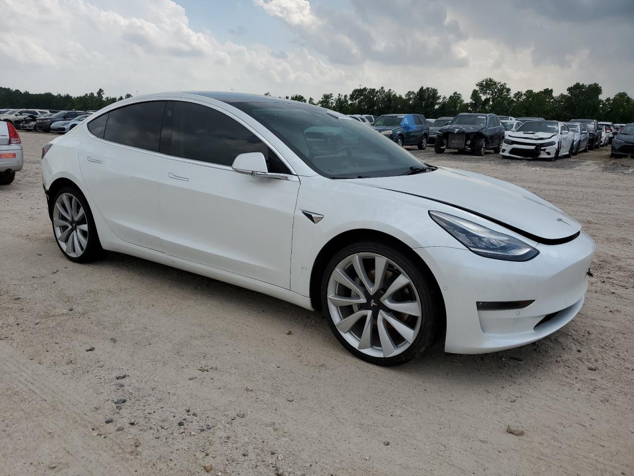 Photo 3 VIN: 5YJ3E1EA1KF425107 - TESLA MODEL 3 