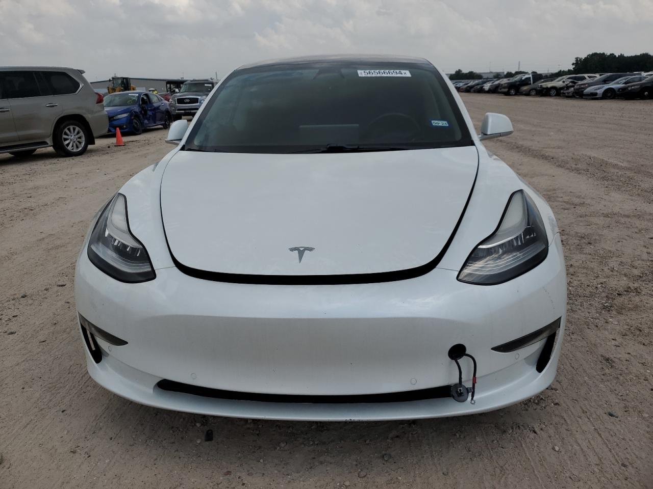 Photo 4 VIN: 5YJ3E1EA1KF425107 - TESLA MODEL 3 