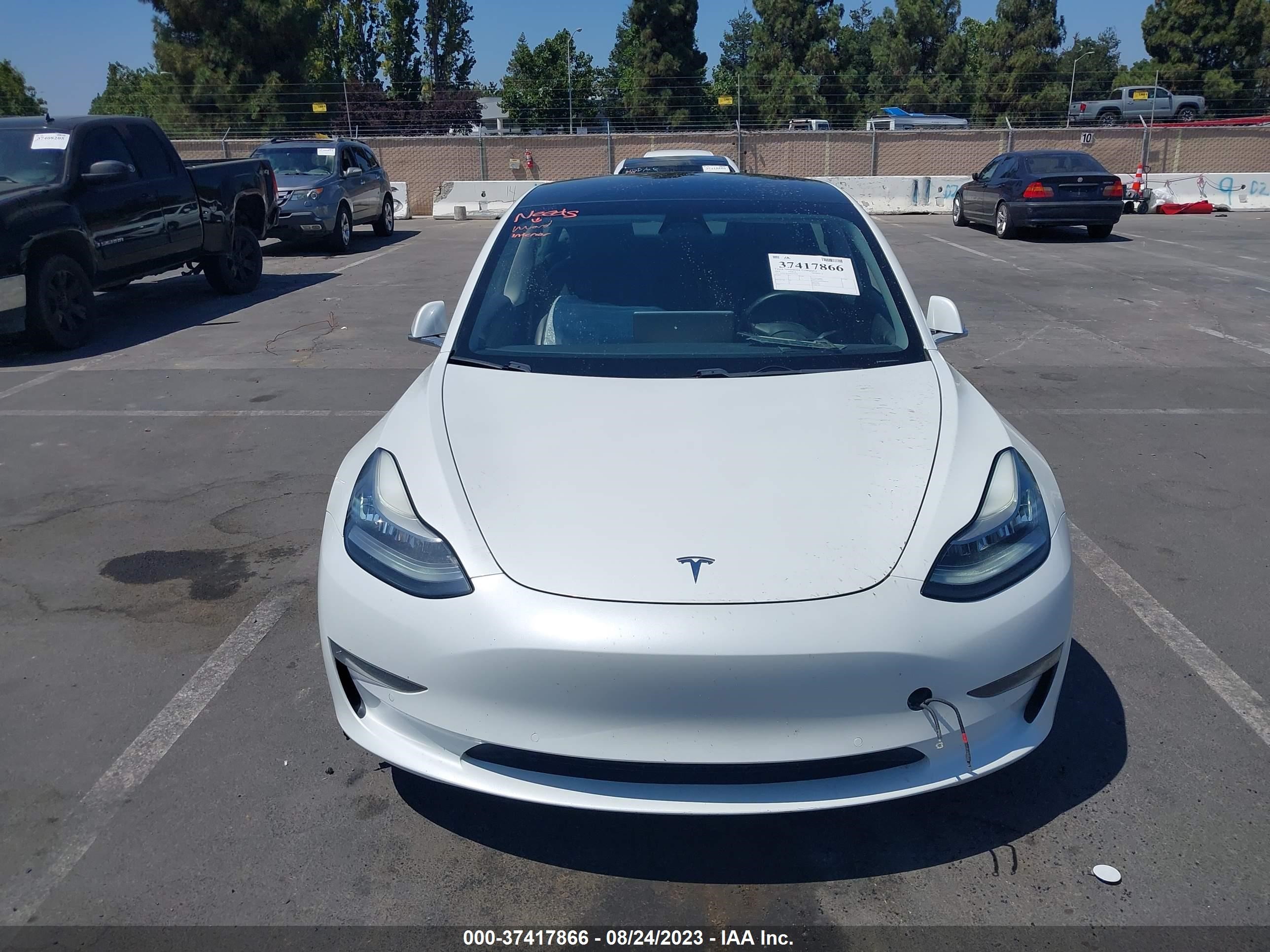 Photo 9 VIN: 5YJ3E1EA1KF425270 - TESLA MODEL 3 