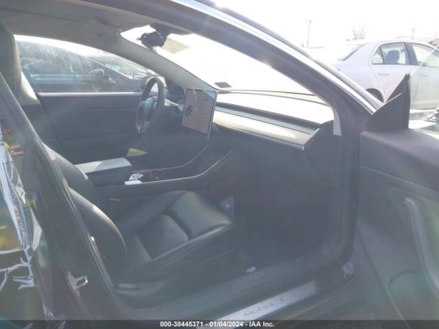 Photo 4 VIN: 5YJ3E1EA1KF484352 - TESLA MODEL 3 