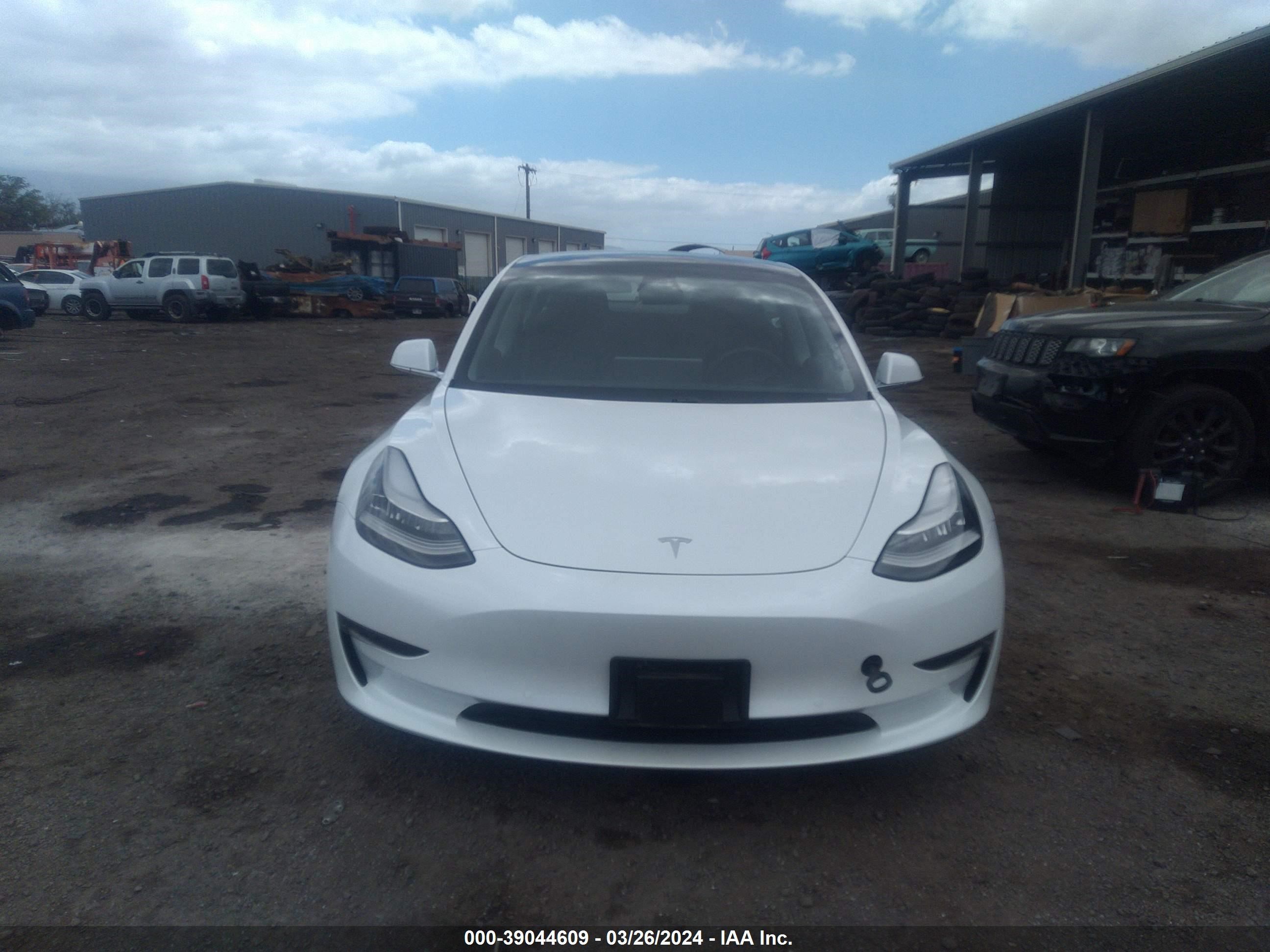 Photo 11 VIN: 5YJ3E1EA1LF597820 - TESLA MODEL 3 